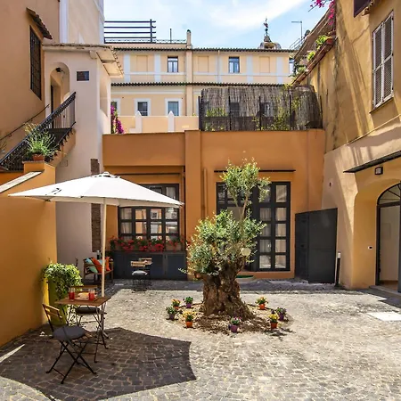 Navona Essence 3*