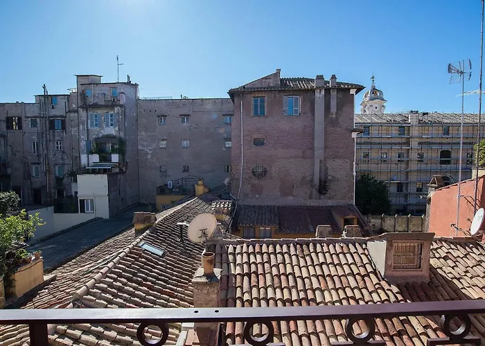 Hotel Navona Essence 3*