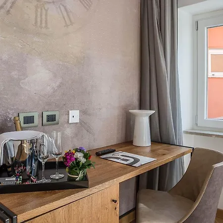 Navona Essence 3*
