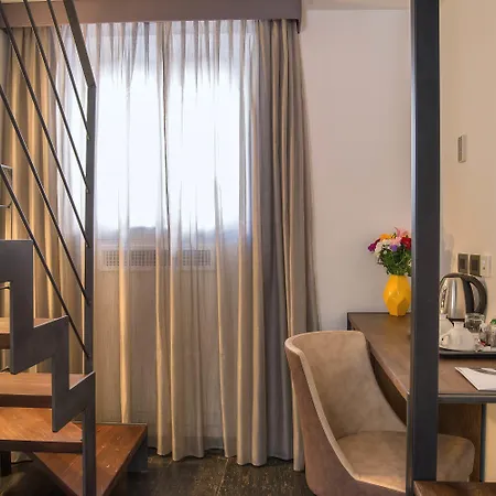 Hotell Navona Essence
