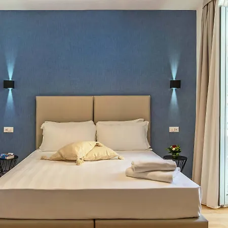 Navona Essence 3*