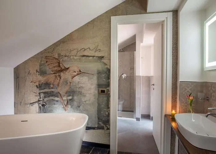 Navona Essence Hotell