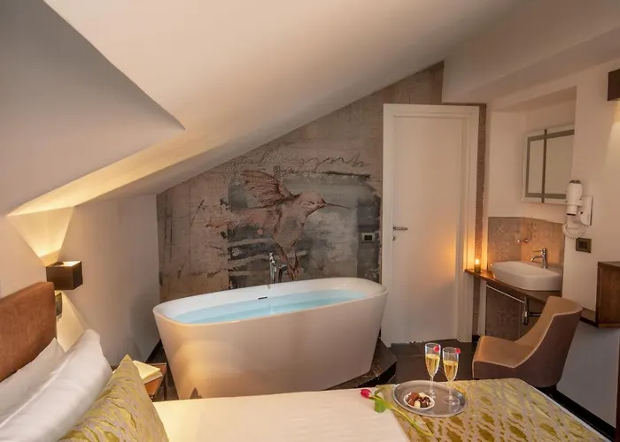 Hotell Navona Essence