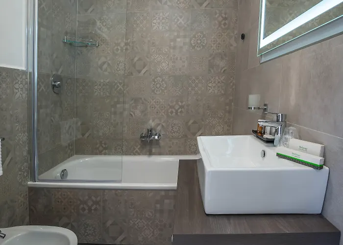 Navona Essence Hotell Rom