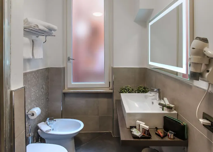 Navona Essence Hotell 3*