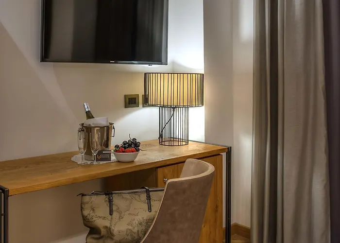 Navona Essence Hotell