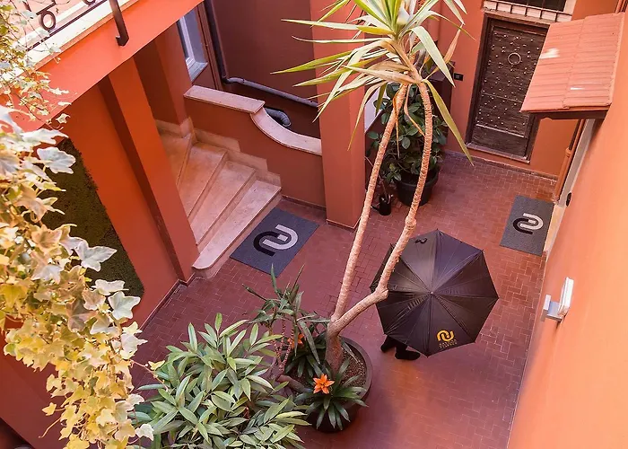 Hotell Navona Essence 3*