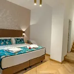 Navona Essence 3*