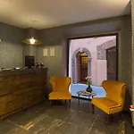 Navona Essence Szálloda 3*